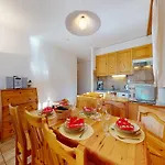 Apartman Stunning With Mountain View