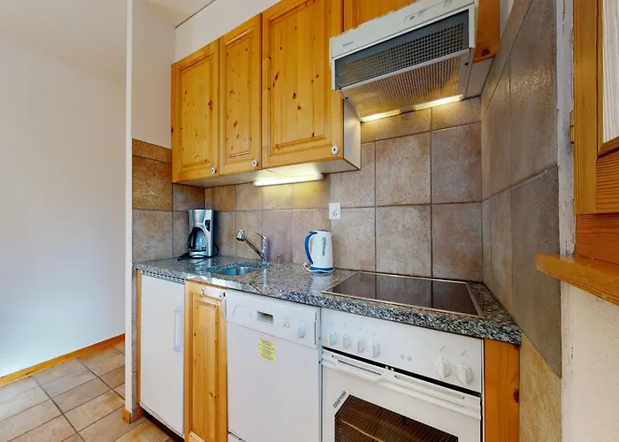 Stunning With Mountain View 公寓 *