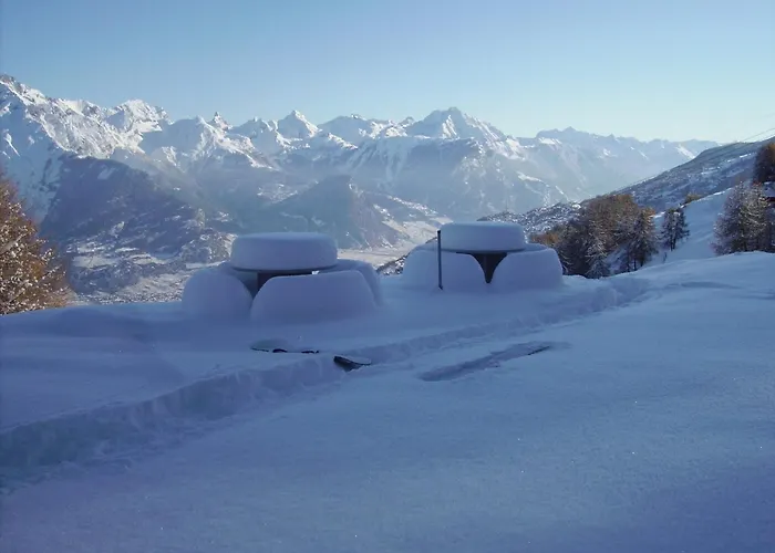 Stunning With Mountain View * 维松纳